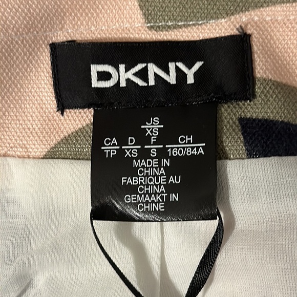 DKNY Geometric Jacket - Picture 13 of 13